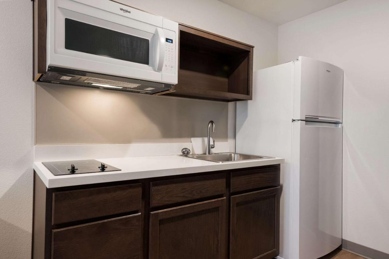 Woodspring Suites Phoenix-Deer Valley Exterior foto